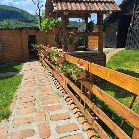 Pavlovica Konaci Apartament *